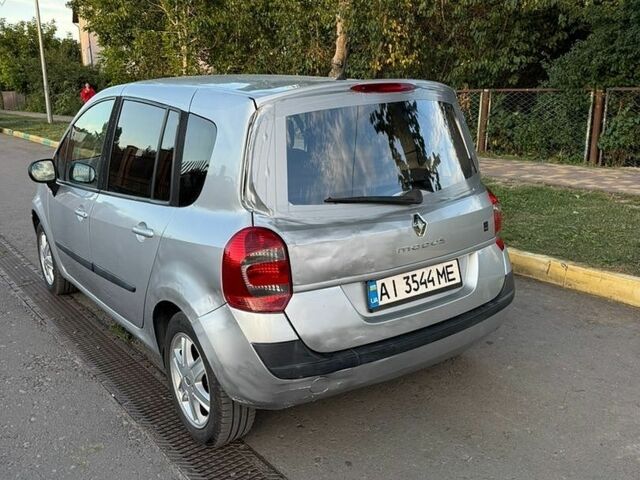 Сірий Рено Модус, об'ємом двигуна 1.6 л та пробігом 202 тис. км за 3900 $, фото 10 на Automoto.ua