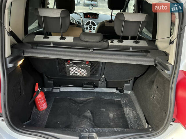 Серый Рено Модус, объемом двигателя 1.15 л и пробегом 205 тыс. км за 4350 $, фото 4 на Automoto.ua