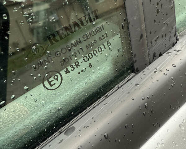 Сірий Рено Модус, об'ємом двигуна 1.2 л та пробігом 219 тис. км за 4600 $, фото 12 на Automoto.ua