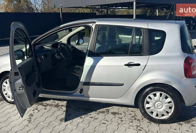 Сірий Рено Модус, об'ємом двигуна 1.6 л та пробігом 225 тис. км за 5350 $, фото 2 на Automoto.ua