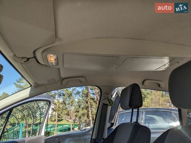 Сірий Рено Модус, об'ємом двигуна 1.2 л та пробігом 201 тис. км за 5200 $, фото 28 на Automoto.ua