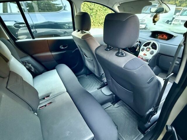 Сірий Рено Модус, об'ємом двигуна 1.6 л та пробігом 235 тис. км за 4300 $, фото 7 на Automoto.ua