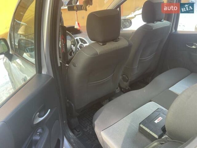 Сірий Рено Модус, об'ємом двигуна 1.15 л та пробігом 215 тис. км за 4500 $, фото 9 на Automoto.ua