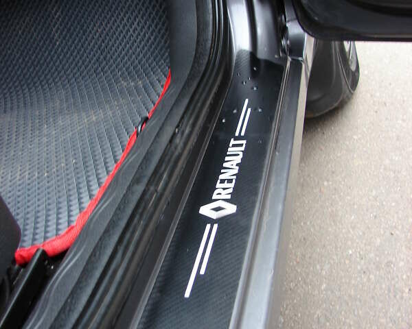 Серый Рено Модус, объемом двигателя 1.5 л и пробегом 243 тыс. км за 6799 $, фото 26 на Automoto.ua