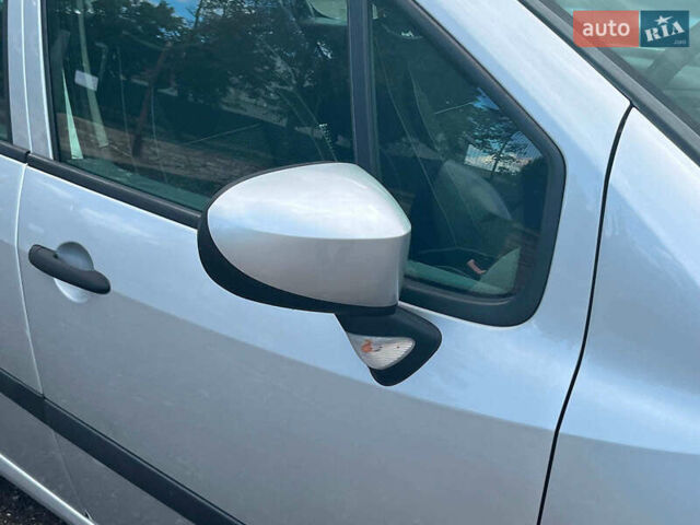 Сірий Рено Модус, об'ємом двигуна 1.2 л та пробігом 197 тис. км за 4180 $, фото 14 на Automoto.ua