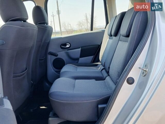 Серый Рено Модус, объемом двигателя 1.6 л и пробегом 197 тыс. км за 6700 $, фото 14 на Automoto.ua