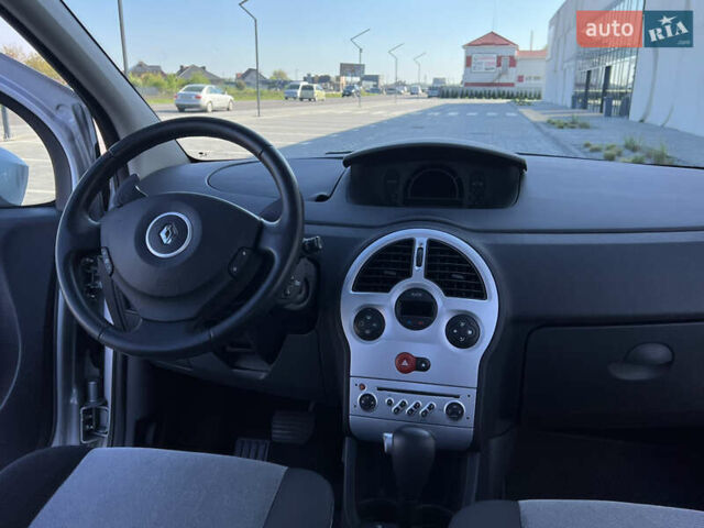 Серый Рено Модус, объемом двигателя 1.6 л и пробегом 132 тыс. км за 7350 $, фото 123 на Automoto.ua