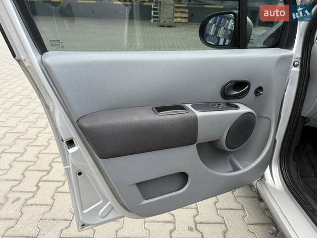 Сірий Рено Модус, об'ємом двигуна 1.5 л та пробігом 237 тис. км за 4550 $, фото 21 на Automoto.ua