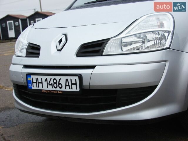 Сірий Рено Модус, об'ємом двигуна 1.6 л та пробігом 197 тис. км за 6300 $, фото 3 на Automoto.ua