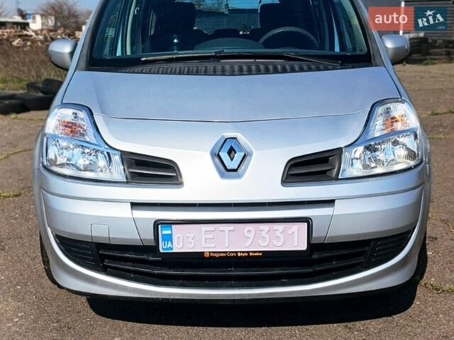 Серый Рено Модус, объемом двигателя 1.6 л и пробегом 197 тыс. км за 6700 $, фото 2 на Automoto.ua