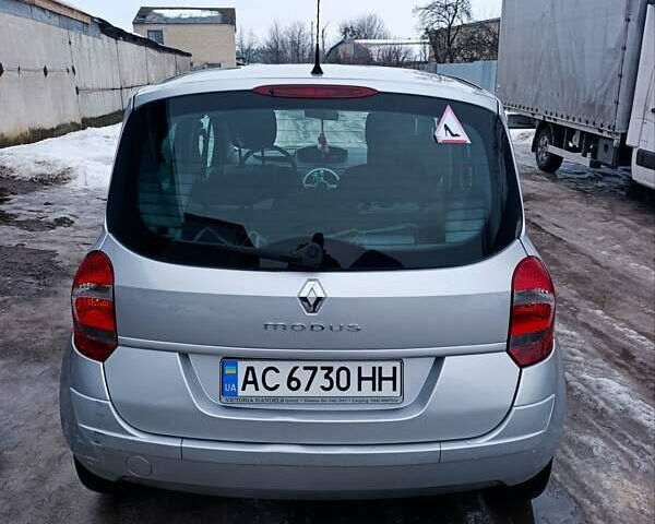 Сірий Рено Модус, об'ємом двигуна 1.15 л та пробігом 205 тис. км за 3750 $, фото 1 на Automoto.ua