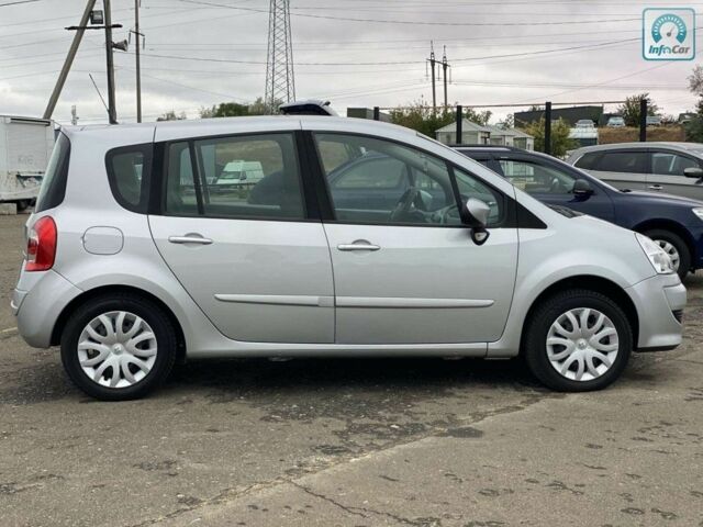 Сірий Рено Модус, об'ємом двигуна 1.6 л та пробігом 196 тис. км за 6800 $, фото 4 на Automoto.ua