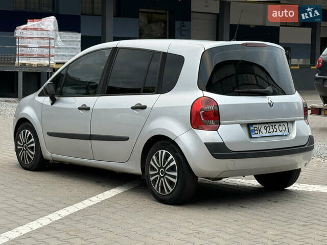Сірий Рено Модус, об'ємом двигуна 1.5 л та пробігом 237 тис. км за 4550 $, фото 9 на Automoto.ua