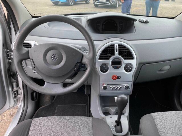 Сірий Рено Модус, об'ємом двигуна 1.6 л та пробігом 196 тис. км за 6800 $, фото 8 на Automoto.ua