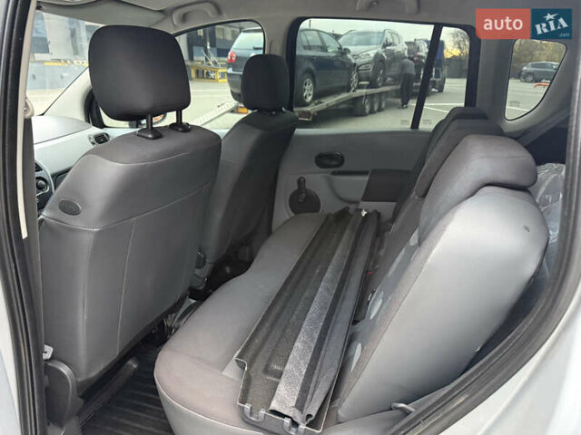 Сірий Рено Модус, об'ємом двигуна 1.5 л та пробігом 237 тис. км за 4550 $, фото 22 на Automoto.ua