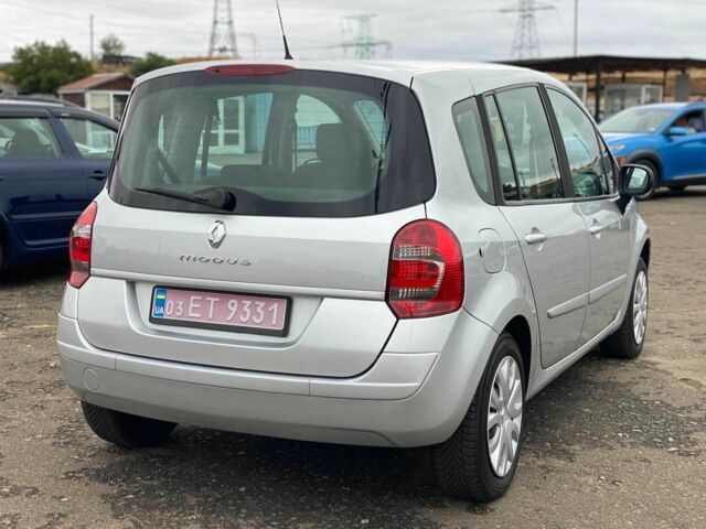 Сірий Рено Модус, об'ємом двигуна 1.6 л та пробігом 196 тис. км за 6800 $, фото 2 на Automoto.ua