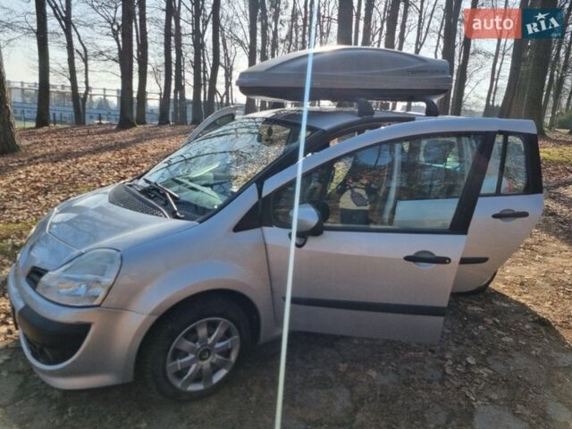 Серый Рено Модус, объемом двигателя 1.15 л и пробегом 220 тыс. км за 4800 $, фото 3 на Automoto.ua