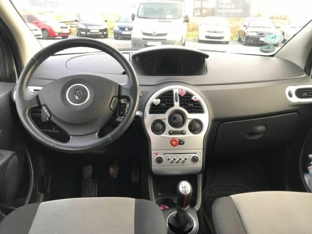 Сірий Рено Модус, об'ємом двигуна 1.2 л та пробігом 77 тис. км за 4590 $, фото 15 на Automoto.ua