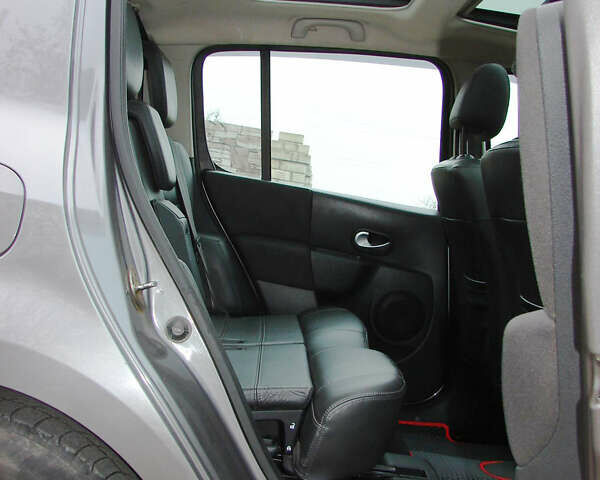 Сірий Рено Модус, об'ємом двигуна 1.5 л та пробігом 243 тис. км за 6799 $, фото 28 на Automoto.ua