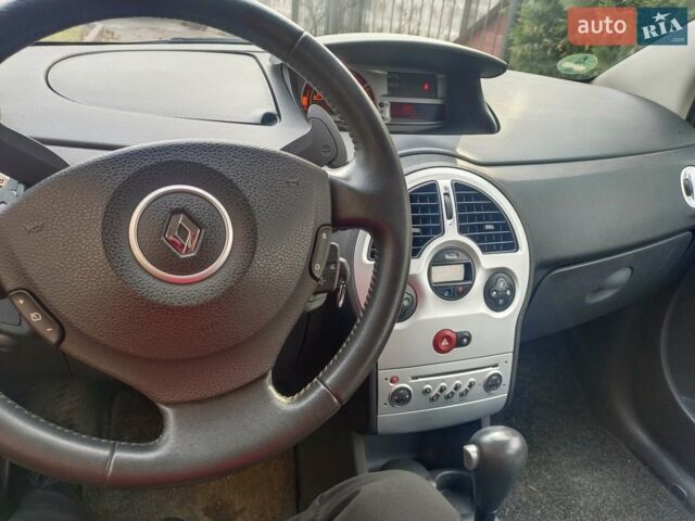 Сірий Рено Модус, об'ємом двигуна 1.6 л та пробігом 104 тис. км за 6550 $, фото 9 на Automoto.ua