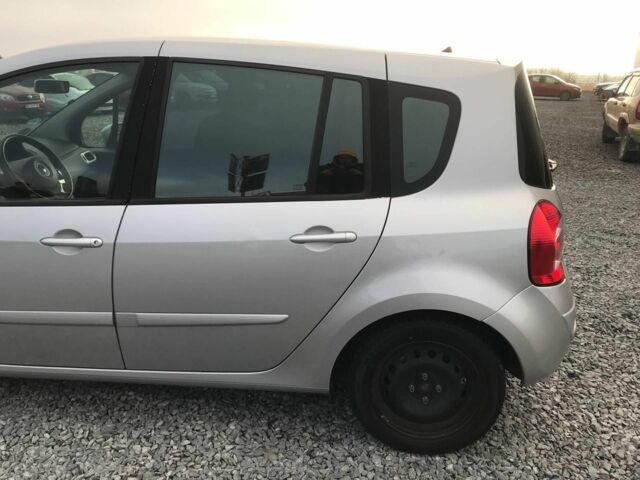 Сірий Рено Модус, об'ємом двигуна 1.2 л та пробігом 77 тис. км за 4590 $, фото 9 на Automoto.ua