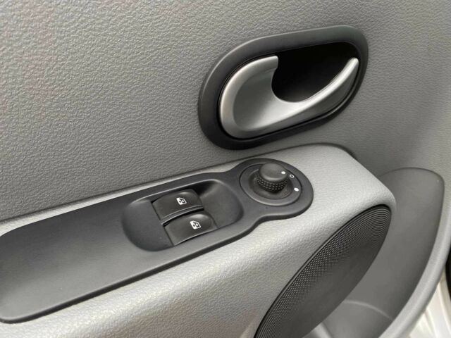 Сірий Рено Модус, об'ємом двигуна 1.6 л та пробігом 196 тис. км за 6800 $, фото 14 на Automoto.ua