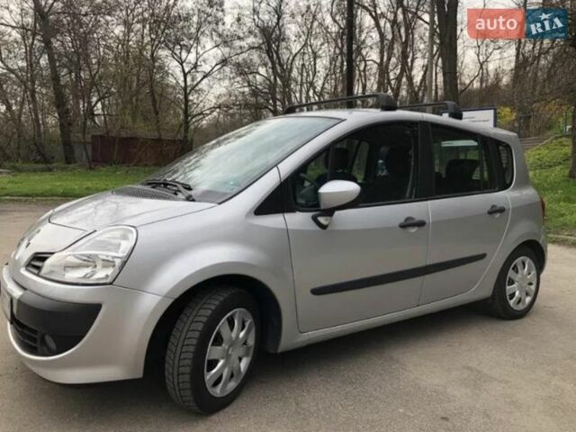 Серый Рено Модус, объемом двигателя 1.15 л и пробегом 220 тыс. км за 4800 $, фото 9 на Automoto.ua