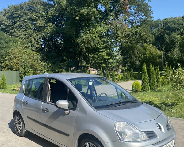 Сірий Рено Модус, об'ємом двигуна 1.46 л та пробігом 330 тис. км за 5000 $, фото 7 на Automoto.ua