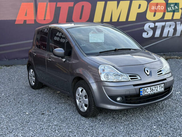 Рено Модус 2010 у Стрые на Automoto.ua Сірий Рено Модус, об'ємом двигуна 1.5 л та пробігом 110 тис. км за 5800 $, фото 2 на Automoto.ua