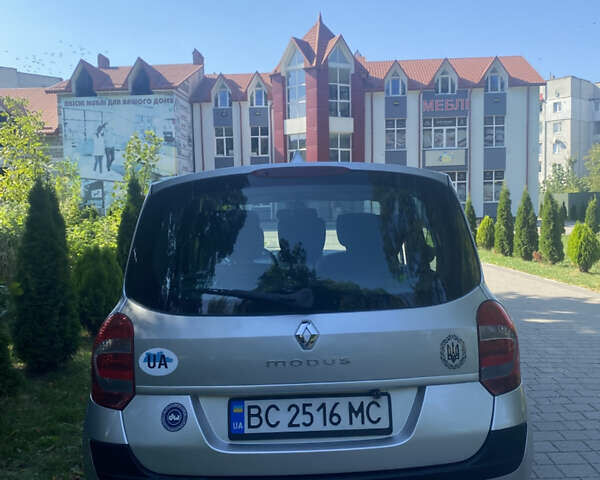 Сірий Рено Модус, об'ємом двигуна 1.46 л та пробігом 330 тис. км за 5000 $, фото 4 на Automoto.ua