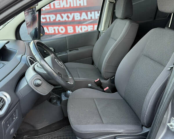 Рено Модус 2010 у Стрые на Automoto.ua Сірий Рено Модус, об'ємом двигуна 1.5 л та пробігом 110 тис. км за 5800 $, фото 10 на Automoto.ua