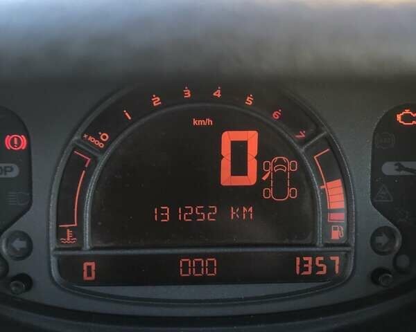 Сірий Рено Модус, об'ємом двигуна 1.1 л та пробігом 131 тис. км за 5500 $, фото 7 на Automoto.ua