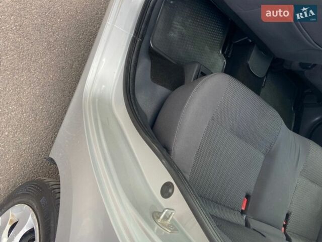 Сірий Рено Модус, об'ємом двигуна 1.6 л та пробігом 178 тис. км за 7350 $, фото 23 на Automoto.ua