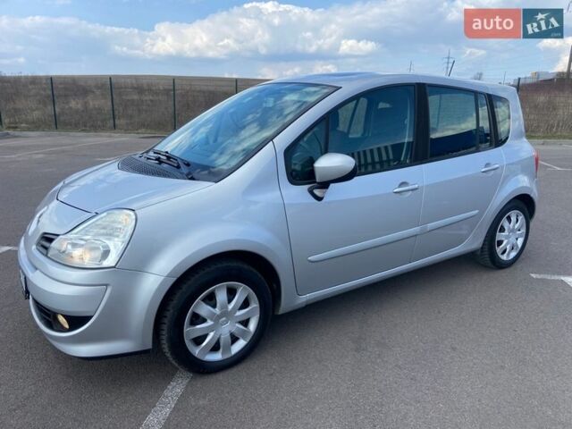 Сірий Рено Модус, об'ємом двигуна 1.6 л та пробігом 178 тис. км за 7350 $, фото 13 на Automoto.ua