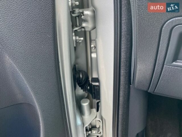 Сірий Рено Модус, об'ємом двигуна 1.6 л та пробігом 178 тис. км за 7350 $, фото 16 на Automoto.ua