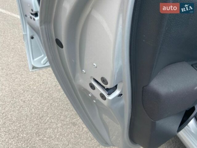 Сірий Рено Модус, об'ємом двигуна 1.6 л та пробігом 178 тис. км за 7350 $, фото 22 на Automoto.ua