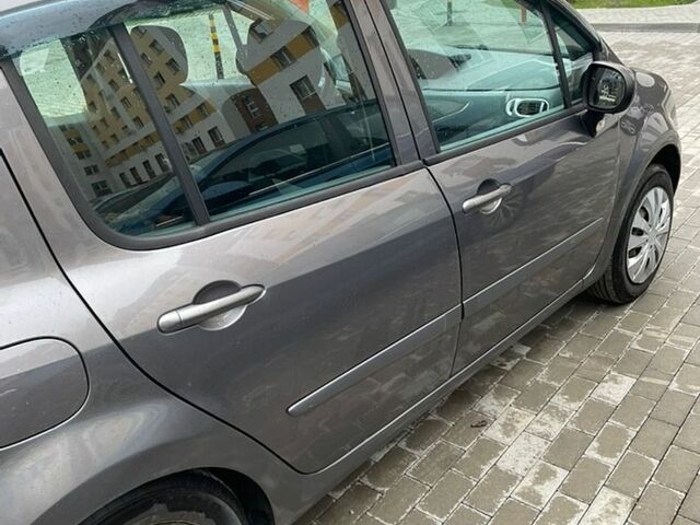 Сірий Рено Модус, об'ємом двигуна 1.15 л та пробігом 220 тис. км за 3650 $, фото 4 на Automoto.ua