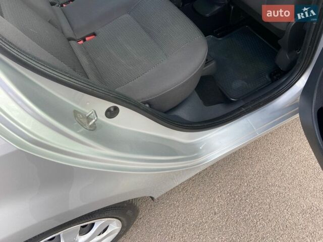 Сірий Рено Модус, об'ємом двигуна 1.6 л та пробігом 178 тис. км за 7350 $, фото 43 на Automoto.ua