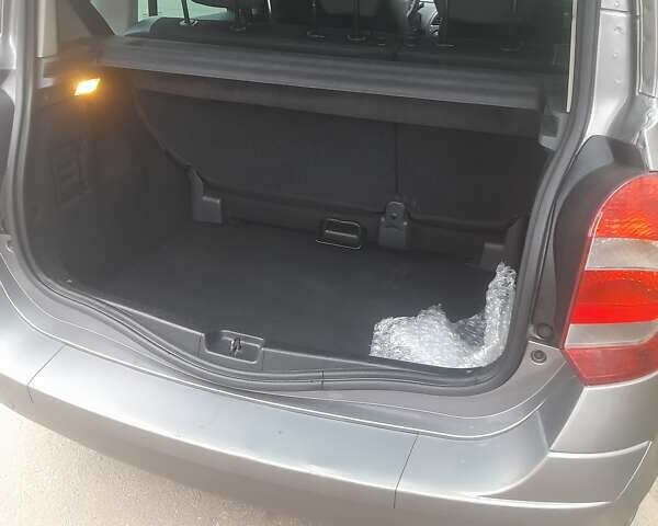 Серый Рено Модус, объемом двигателя 1.15 л и пробегом 155 тыс. км за 5000 $, фото 8 на Automoto.ua