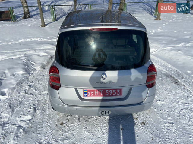 Серый Рено Модус, объемом двигателя 1.6 л и пробегом 110 тыс. км за 6950 $, фото 6 на Automoto.ua