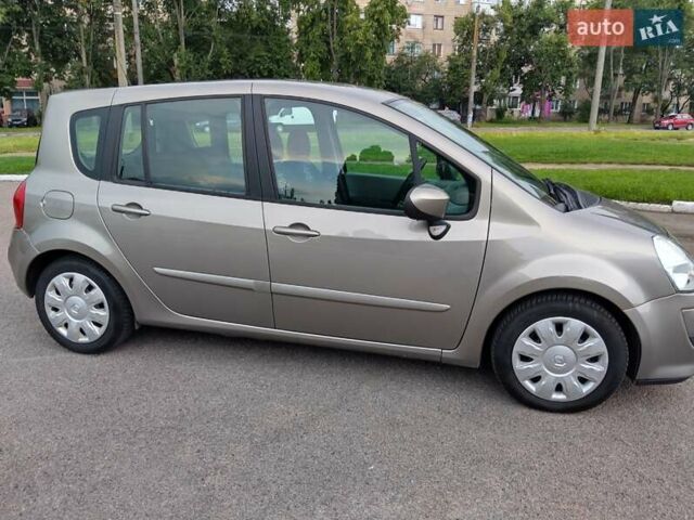 Сірий Рено Модус, об'ємом двигуна 1.6 л та пробігом 199 тис. км за 7500 $, фото 3 на Automoto.ua