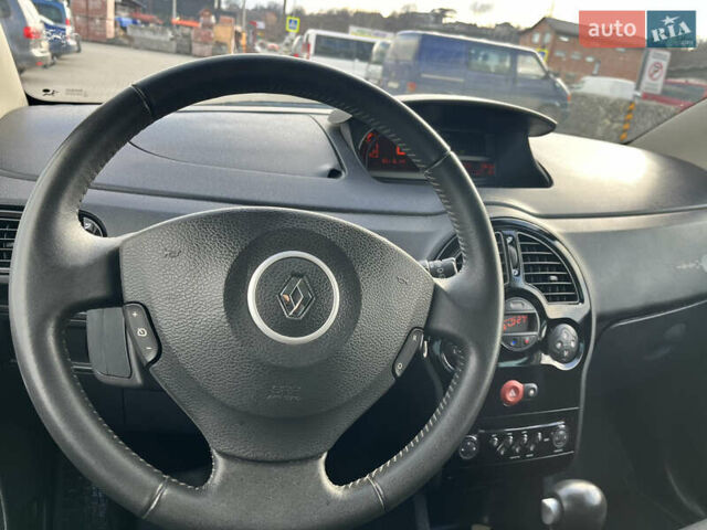 Сірий Рено Модус, об'ємом двигуна 1.6 л та пробігом 65 тис. км за 7400 $, фото 19 на Automoto.ua