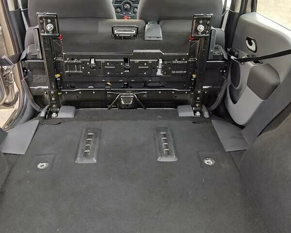 Серый Рено Модус, объемом двигателя 1.6 л и пробегом 199 тыс. км за 6950 $, фото 38 на Automoto.ua