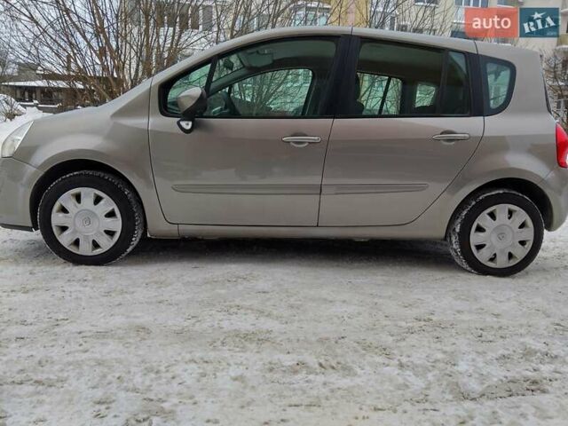 Серый Рено Модус, объемом двигателя 1.6 л и пробегом 199 тыс. км за 6950 $, фото 3 на Automoto.ua