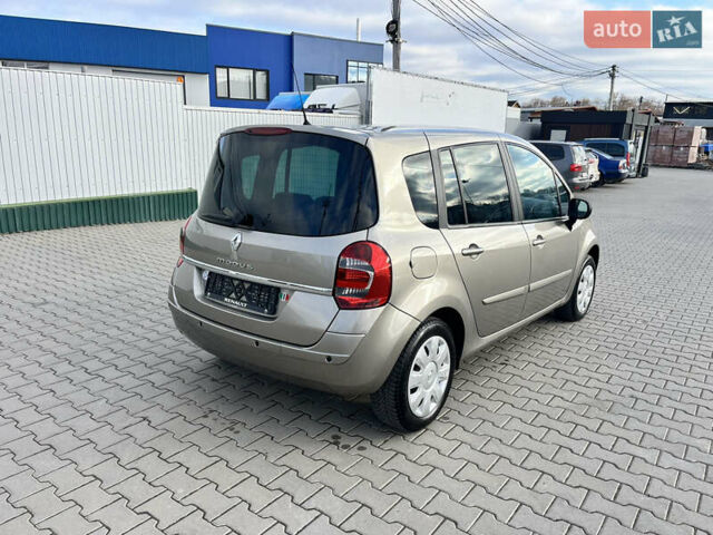 Сірий Рено Модус, об'ємом двигуна 1.6 л та пробігом 65 тис. км за 7400 $, фото 3 на Automoto.ua