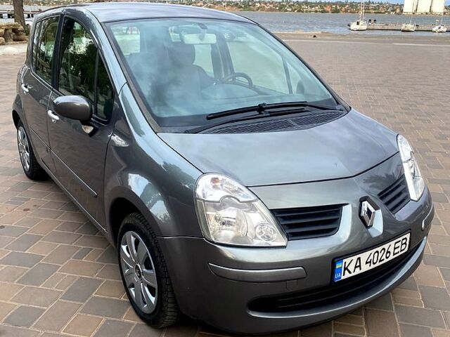 Сірий Рено Модус, об'ємом двигуна 1.1 л та пробігом 153 тис. км за 5100 $, фото 2 на Automoto.ua
