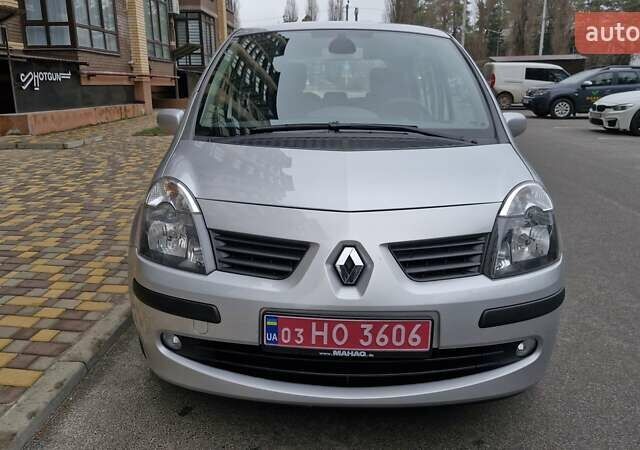 Сірий Рено Модус, об'ємом двигуна 1.6 л та пробігом 130 тис. км за 6250 $, фото 11 на Automoto.ua