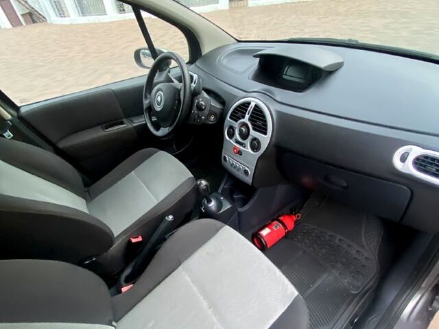 Сірий Рено Модус, об'ємом двигуна 1.1 л та пробігом 153 тис. км за 5100 $, фото 5 на Automoto.ua