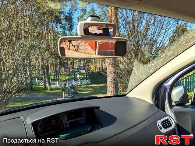 Сірий Рено Модус, об'ємом двигуна 1.1 л та пробігом 201 тис. км за 4200 $, фото 6 на Automoto.ua