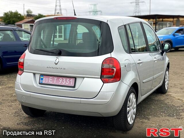 Сірий Рено Модус, об'ємом двигуна 1.6 л та пробігом 196 тис. км за 7400 $, фото 2 на Automoto.ua